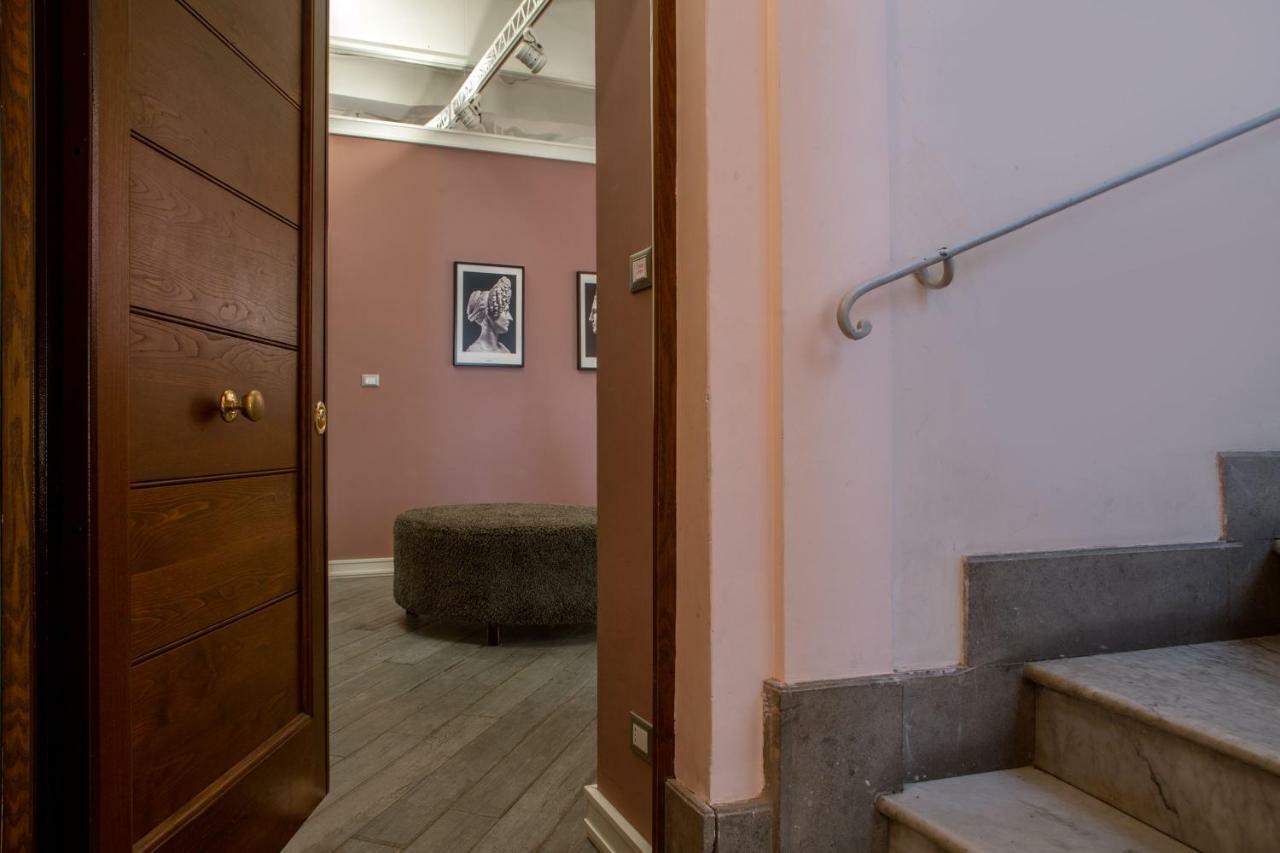 My Trevi Charming & Luxury Rooms Rome Bagian luar foto