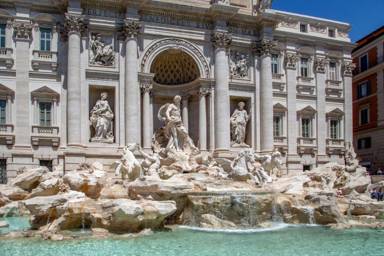 My Trevi Charming & Luxury Rooms Rome Bagian luar foto