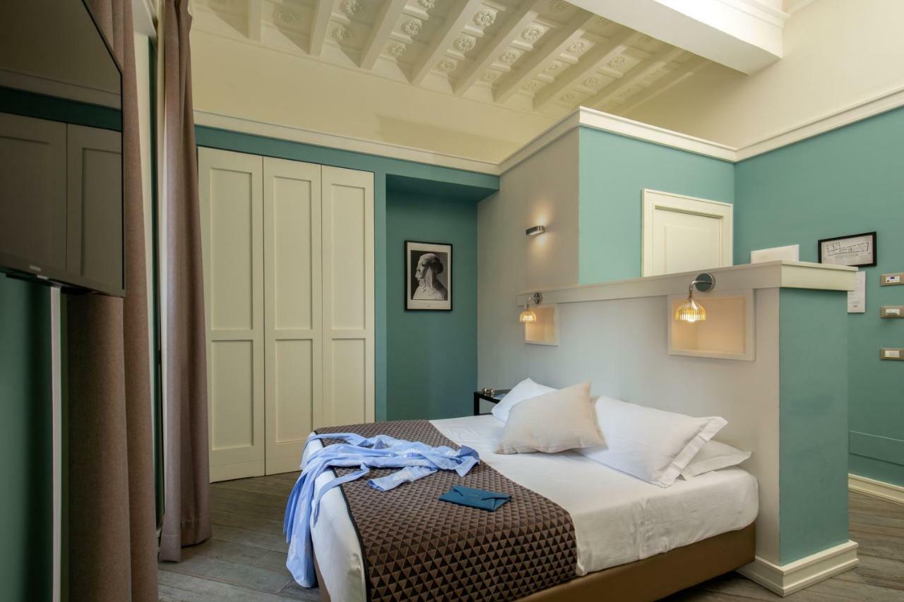 My Trevi Charming & Luxury Rooms Rome Bagian luar foto